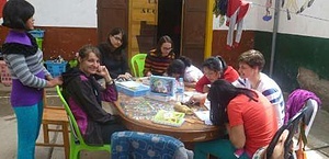 Volunteer in girl's home in Peru