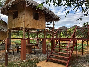 HUG BAAN DEN ORGANIC FARM