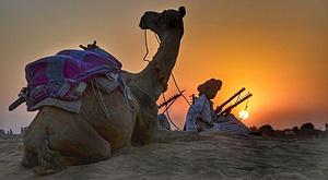 Help children women in the Thar Desert