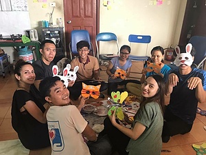 Assisting to train Vietnamese students to be international students with efficient English skills