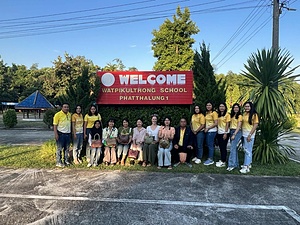 Watpikulthong school: Creative English Teaching