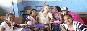 Volunteer education in Peru