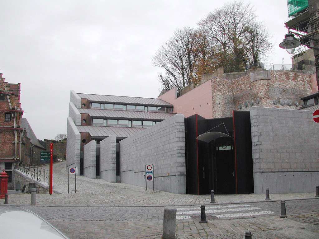 SVI-ADJ Mons